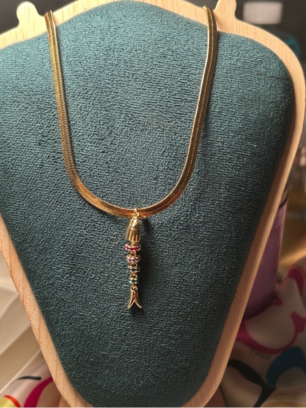 Gold-Tone Fish Pendant Necklace with Multicolored Gem Accents NEW - Picture 2 of 6
